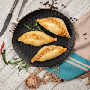 Kibinai su elnienos įdaru