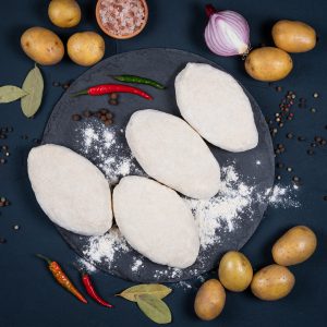 Tarkuotų bulvių cepelinai su elnienos įdaru